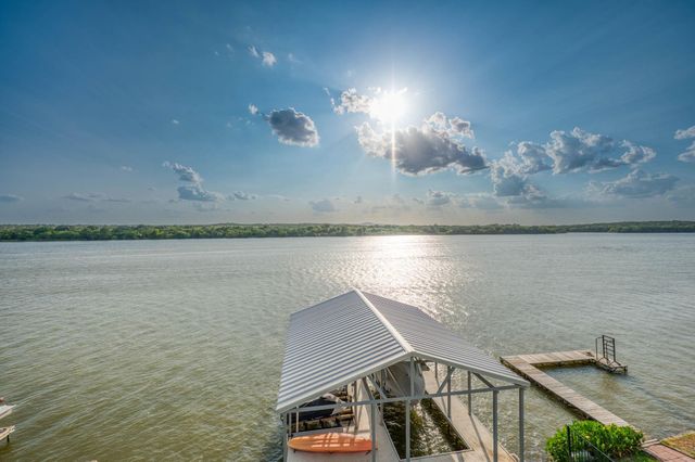 718 County Road 136B, Kingsland, TX 78639