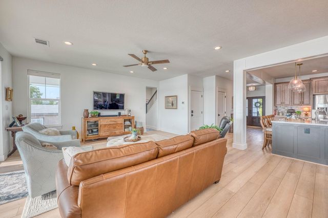718 County Road 136B, Kingsland, TX 78639