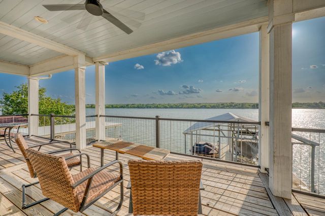 718 County Road 136B, Kingsland, TX 78639