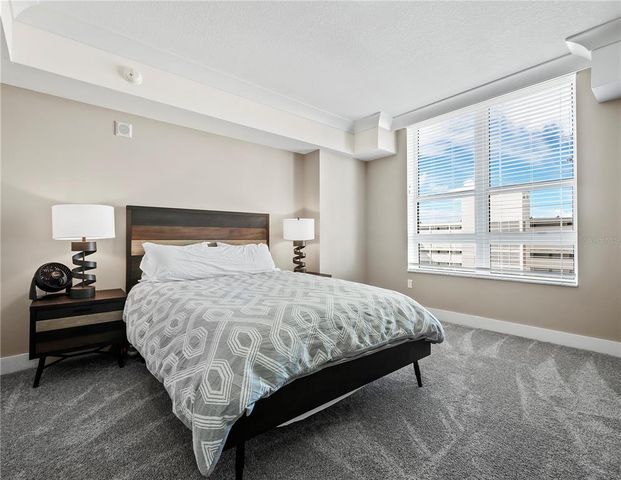 1350 MAIN STREET 712, Sarasota, FL 34236