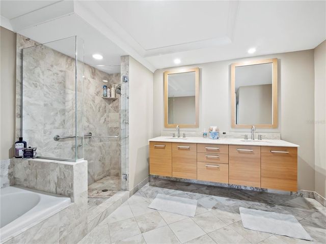 1350 MAIN STREET 712, Sarasota, FL 34236