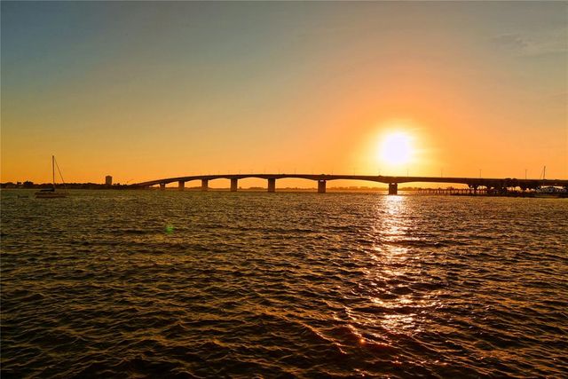 1350 MAIN STREET 712, Sarasota, FL 34236