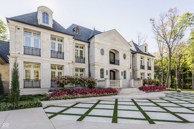 10585 Hussey Lane, Carmel, IN 46032