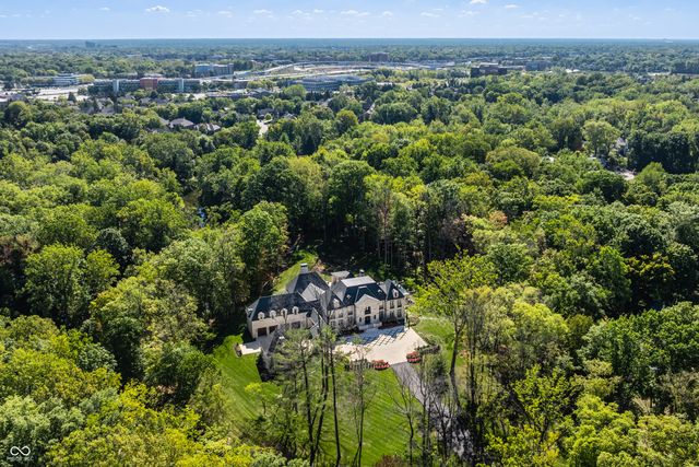 10585 Hussey Lane, Carmel, IN 46032