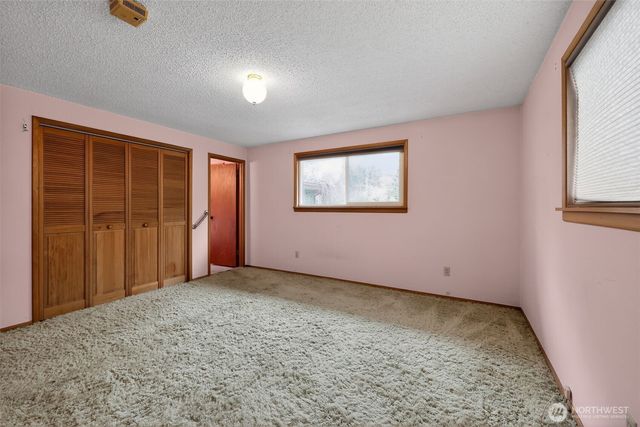 716 Garden Hill Rd, Elma, WA 98541