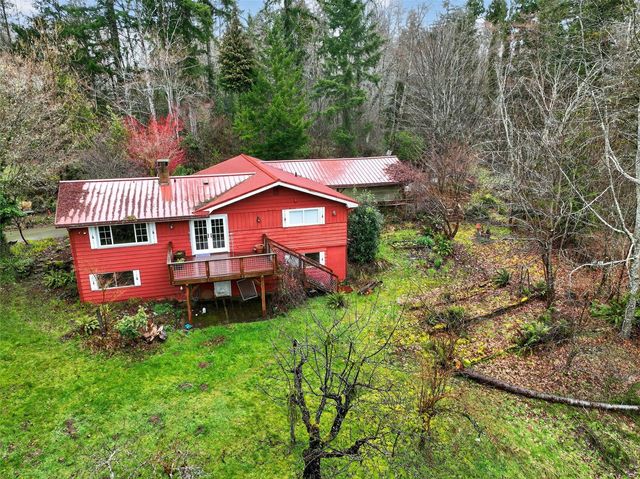 716 Garden Hill Rd, Elma, WA 98541