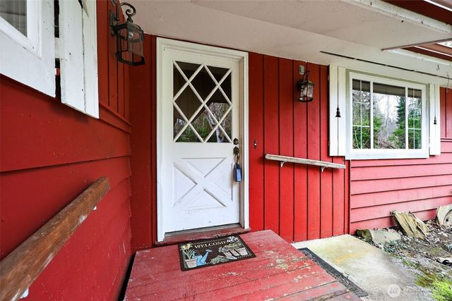 716 Garden Hill Rd, Elma, WA 98541