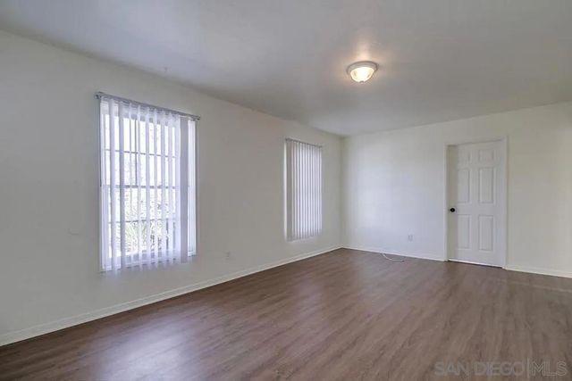891 Elm Ave, San Diego, CA 91932