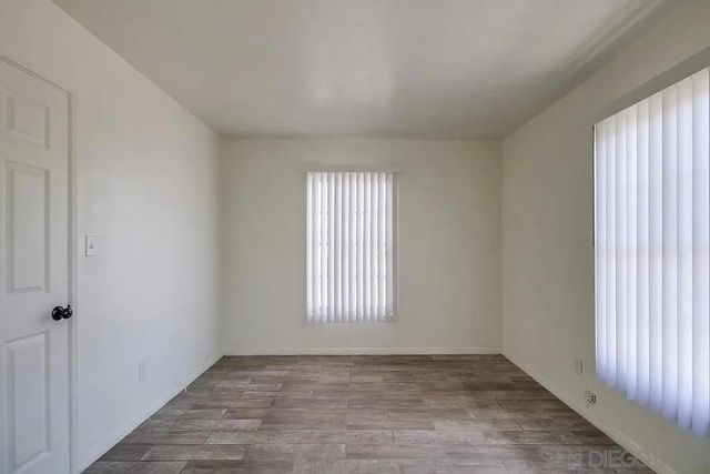 891 Elm Ave, San Diego, CA 91932