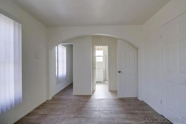 891 Elm Ave, San Diego, CA 91932