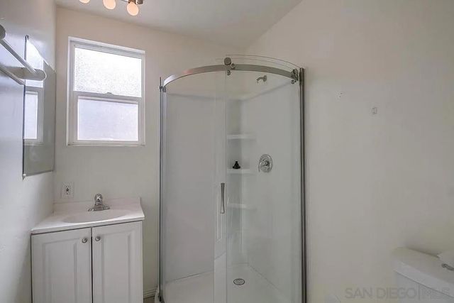 891 Elm Ave, San Diego, CA 91932