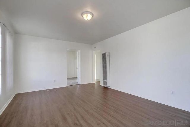 891 Elm Ave, San Diego, CA 91932