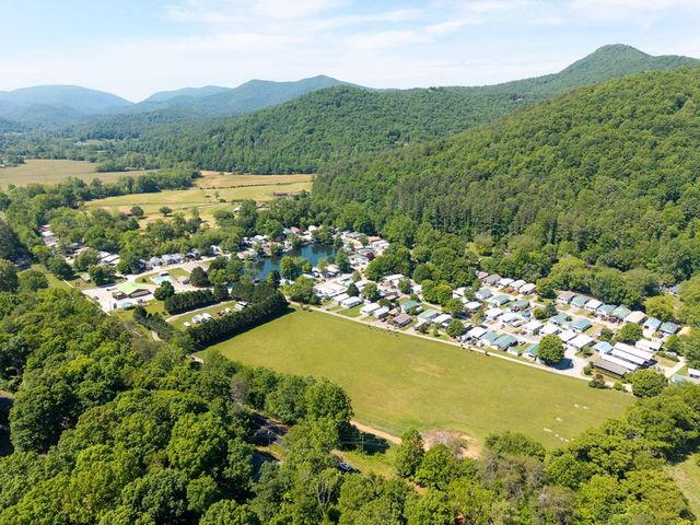 4179 Riverbank Run, Hiawassee, GA 30546