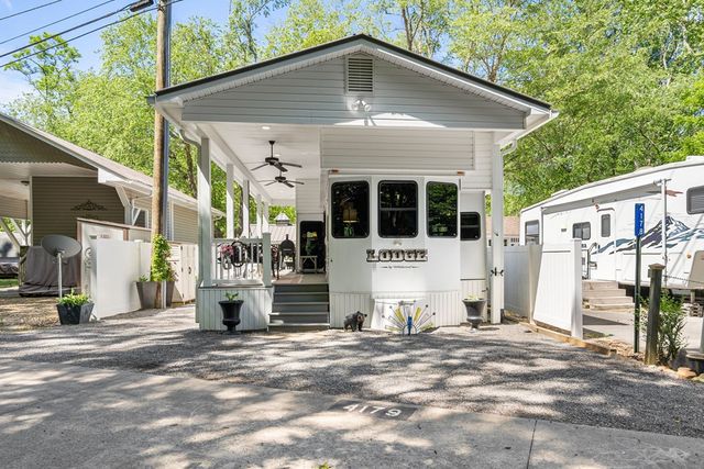 4179 Riverbank Run, Hiawassee, GA 30546