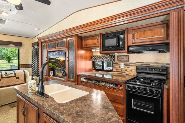 4179 Riverbank Run, Hiawassee, GA 30546