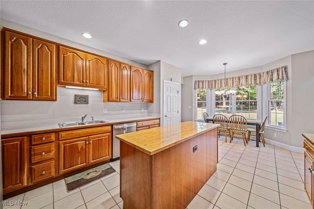 14020 Kimpton Trail, Hiram, OH 44234