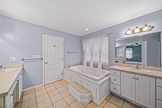 14020 Kimpton Trail, Hiram, OH 44234