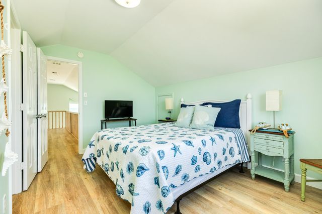 21916 Kennedy Drive, Galveston, TX 77554