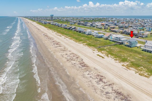 21916 Kennedy Drive, Galveston, TX 77554