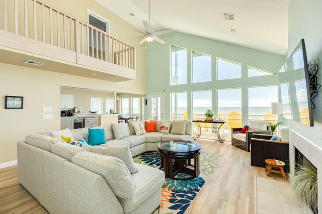 21916 Kennedy Drive, Galveston, TX 77554