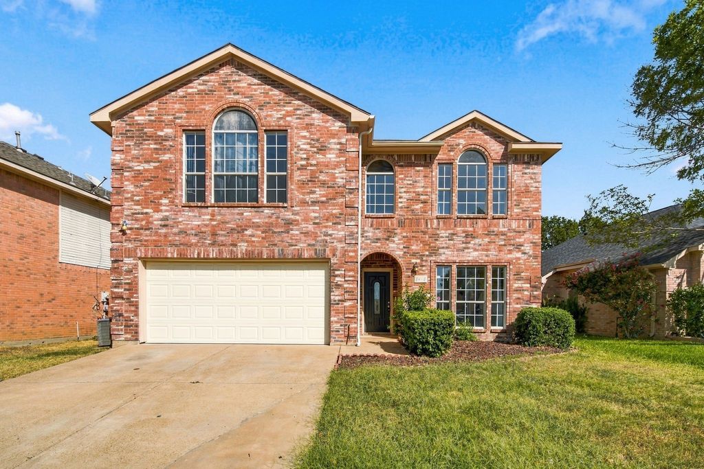 5948 Sugarleaf Lane, Dallas, TX 75249 — exterior