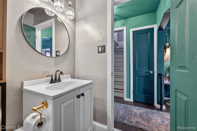 13498 Callender Street, Southgate, MI 48195