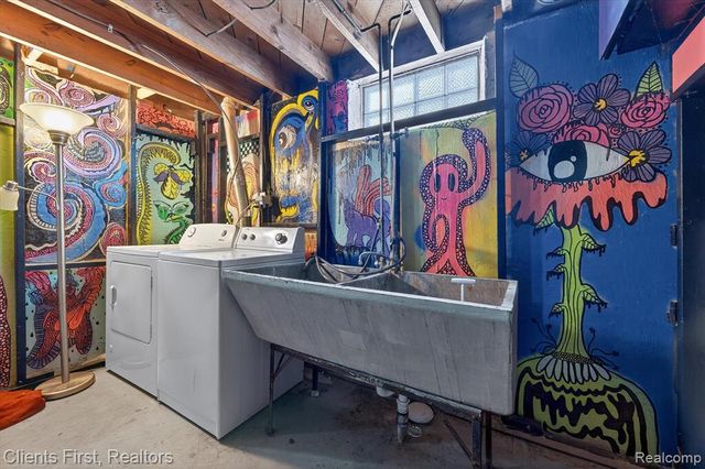 13498 Callender Street, Southgate, MI 48195