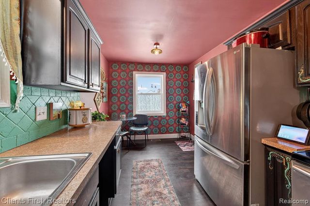 13498 Callender Street, Southgate, MI 48195