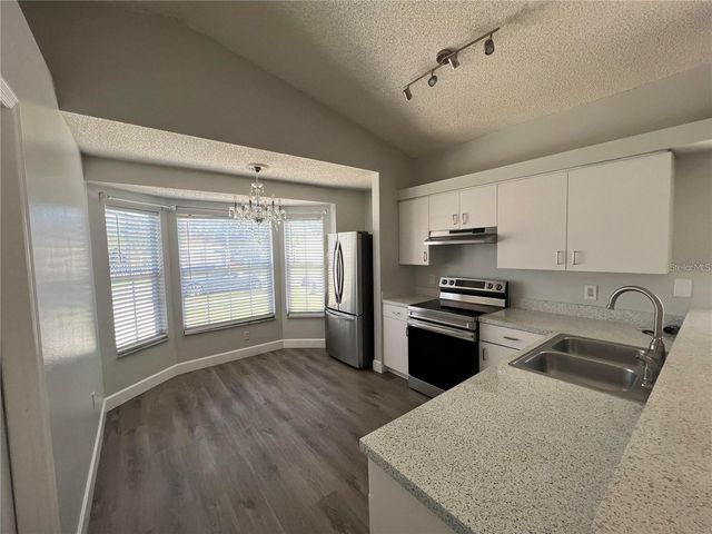 1081 VISTA PALMA WAY, Orlando, FL 32825