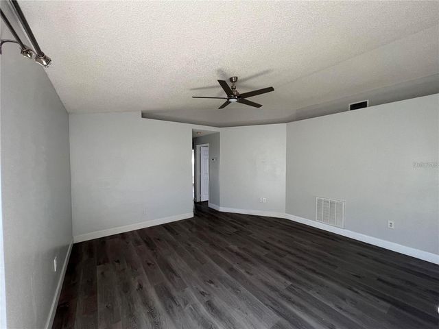 1081 VISTA PALMA WAY, Orlando, FL 32825