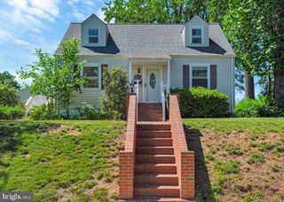 4038 POPLAR ST, Fairfax, VA 22030