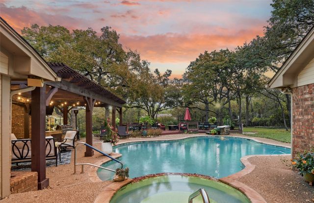 1371 Holland Hill, Southlake, TX 76092