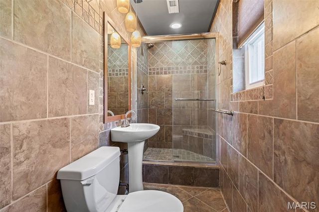 521 Lindsey Lane, Farmington, MO 63640