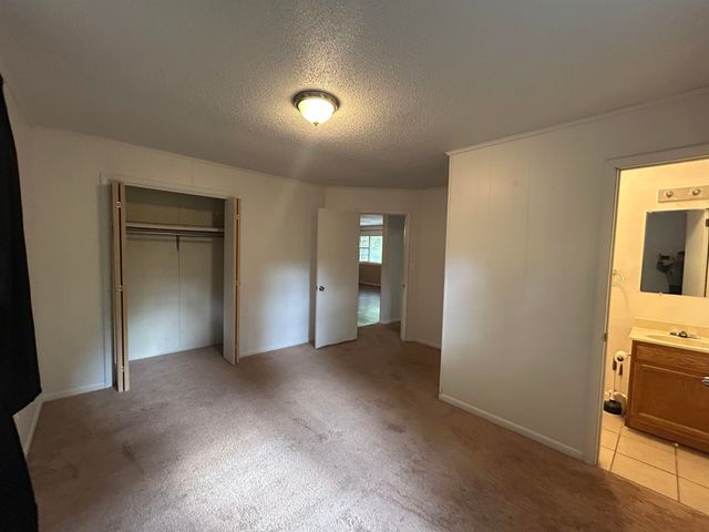 1202 Jefferson City Road, Horseshoe Bend, AR 72512