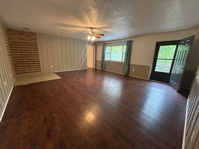 1202 Jefferson City Road, Horseshoe Bend, AR 72512