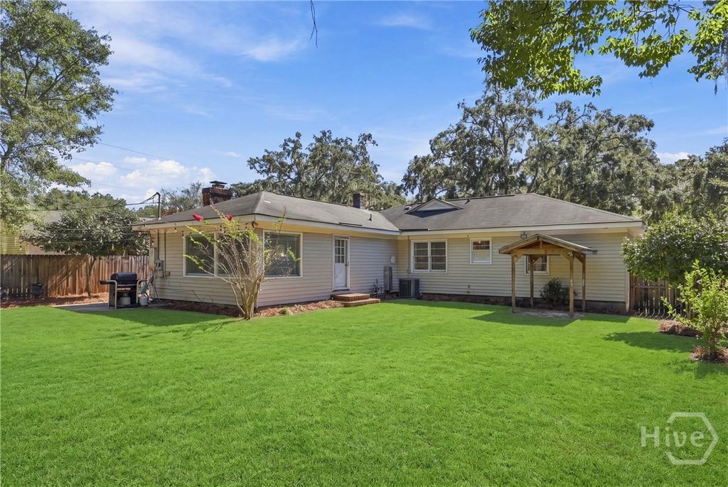 Image 31 of property listing at 1934 Brogdon Street, Savannah, GA 31406