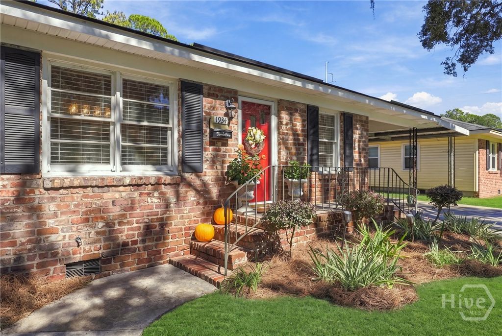 Image 5 of property listing at 1934 Brogdon Street, Savannah, GA 31406