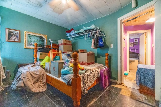 25210 Hemlock Lane, Cleveland, TX 77328