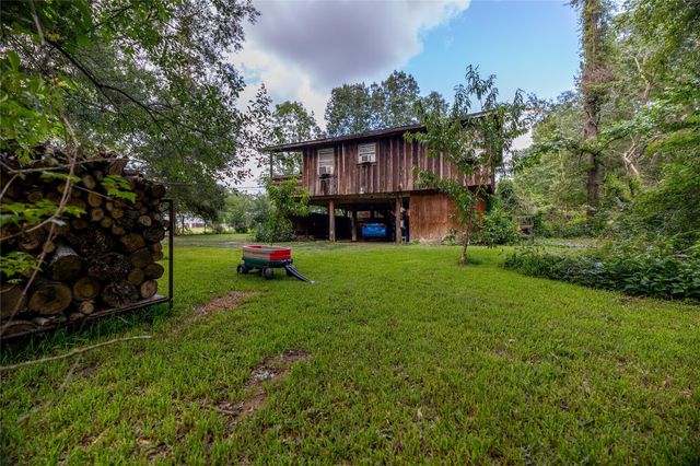 25210 Hemlock Lane, Cleveland, TX 77328