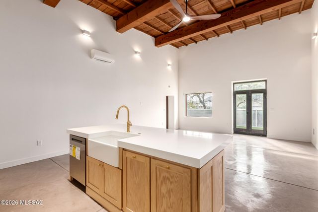 926 N Anita Avenue, Tucson, AZ 85705