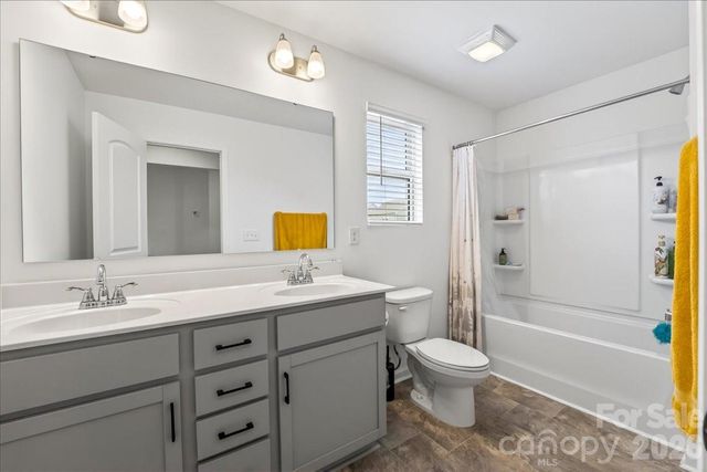 144 Stonewater Drive, Oakboro, NC 28129