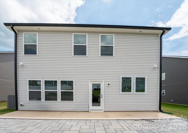 144 Stonewater Drive, Oakboro, NC 28129