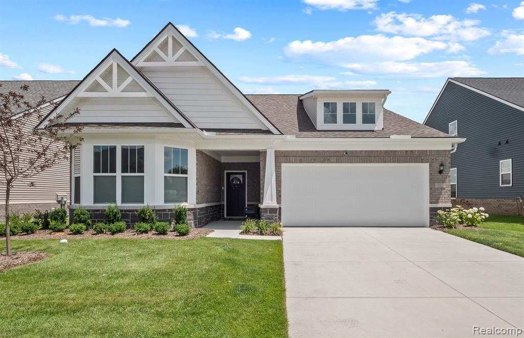 49884 Kent Court, Canton, MI 48188