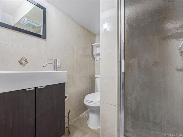 11109 75th Road, Forest Hills, NY 11375