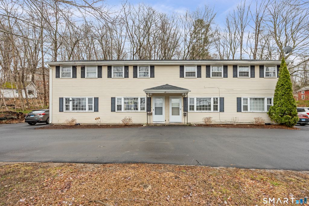 9 Maple Avenue B, Canton, CT 06019