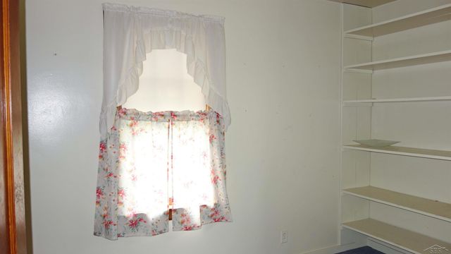 326 S Clark Street, Chesaning, MI 48616