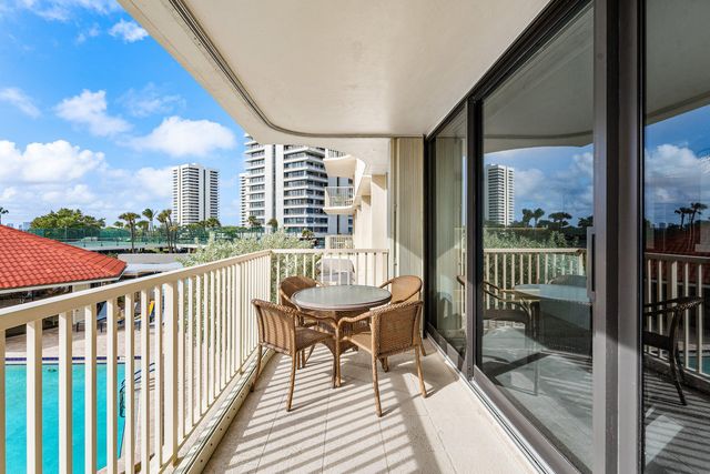 5480 N Ocean Drive A1c, Singer Island, FL 33404