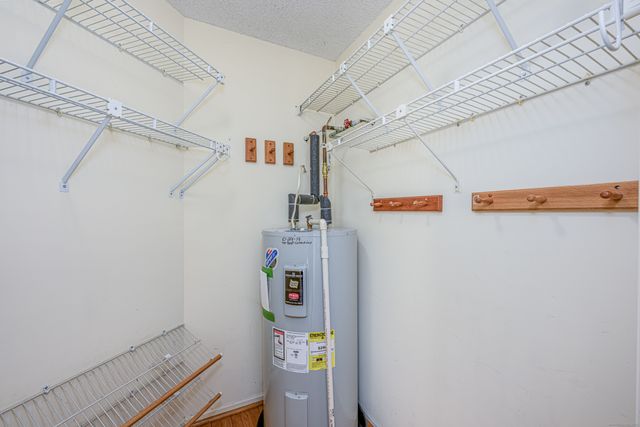 53 Brushy Plain Road APT 8B, Branford, CT 06405