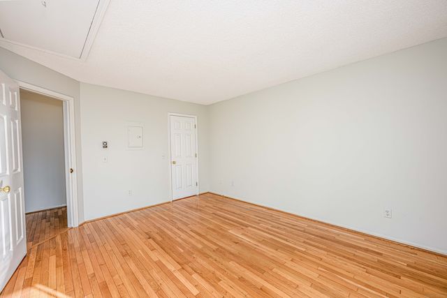 53 Brushy Plain Road APT 8B, Branford, CT 06405