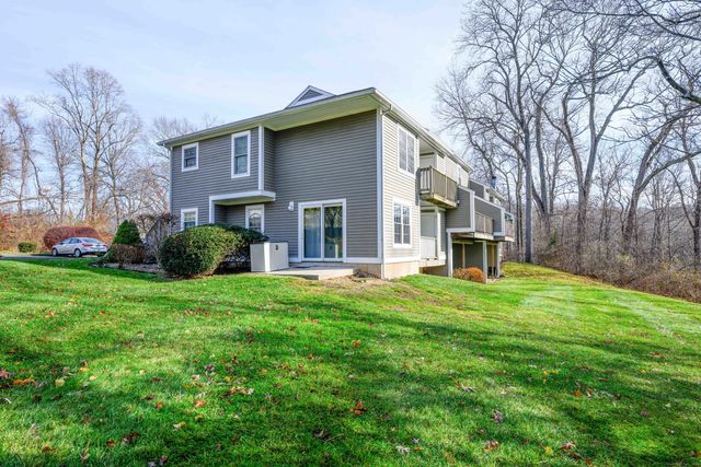 53 Brushy Plain Road APT 8B, Branford, CT 06405